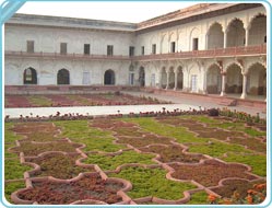 Anguri Bagh in Agra Fort