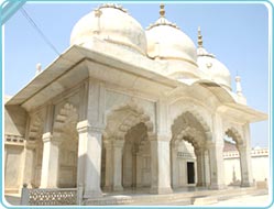 Nagina Masjid in Agra Fort